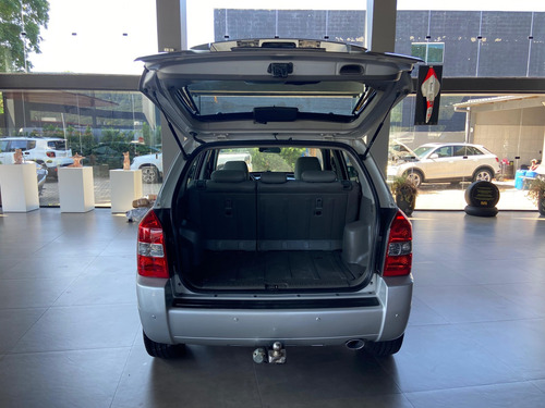 Hyundai Tucson 2.0 MPFI GLS 16V 143CV 2WD FLEX 4P AUTOMÁTICO