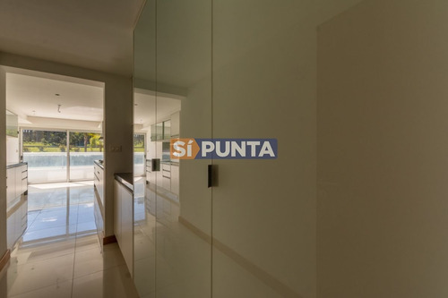 Imagen 24 de 24 de Apartamento A La Venta En Playa Brava