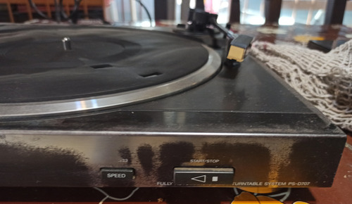 Bandeja Gira Discos Sony Ps- D707 Made In Korea - A Reparar! Negro (Usado)