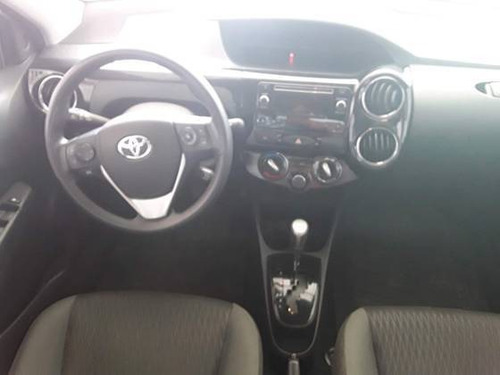 Imagem 9 de 10 de Toyota Etios 1.5 X Plus Sedan 16v Flex 4p Automático