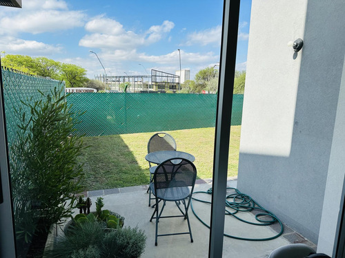 Venta De Casa Valle Escondido Córdoba - Patagonia Village Dos Dormitorios Patio 360 M2 Asador