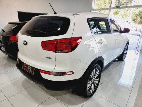 Imagem 6 de 8 de Sportage Lx 2.0 Automática Flex - 2014