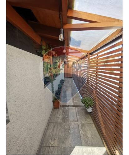 Se Arrienda Casa De 2d+1b+ Terraza En Maipú