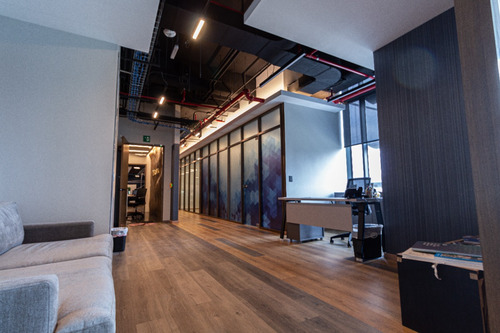 Descubre Las Oficinas Ideales En Prolongación Reforma Santa Fe! Se Entregan Terminadas A Las Necesidades Del Cliente. Llave En Mano. Espacios A Medida, Seguridad 24/7, Terraza Y Más.