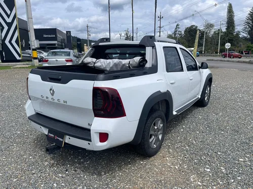 Renault Duster Oroch At 4x2 2.0