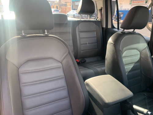 Imagem 11 de 15 de Volkswagen Amarok Highline 3.0 V6 Prata 2019