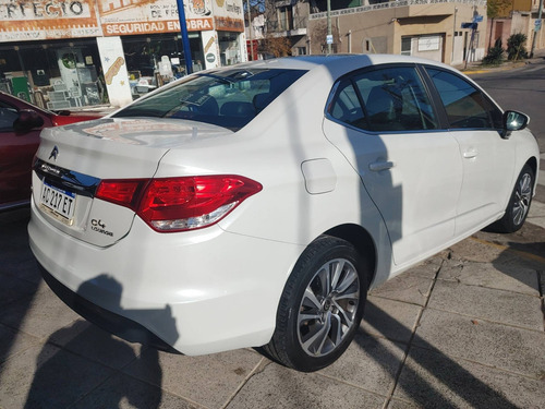 Imagen 3 de 13 de Citroën C4 Lounge 1.6i Thp Feel Pack Manual