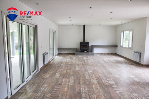 Casa Alamos A Etrenar,con Gas Natural