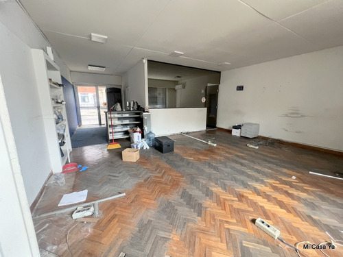 Oportunidad Alquiler Local Comercial Multiples Rubros Excelente Zona Y Visibilidad En La Blanqueada