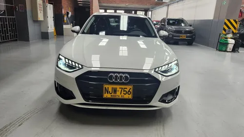 Audi A4 2.0 40 Tfsi Prestige Black