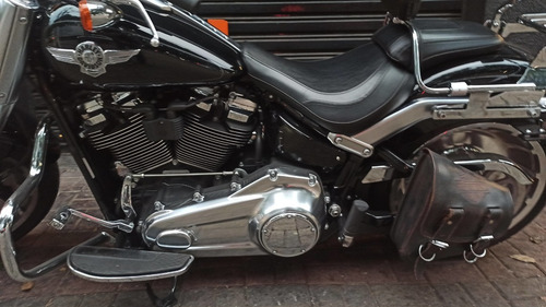 Imagem 3 de 6 de Harley Davidson Fat Boy 107