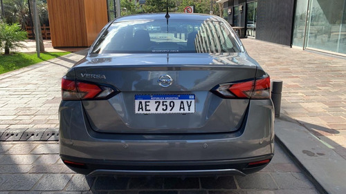 Nissan Versa Sense 1,6 Mt