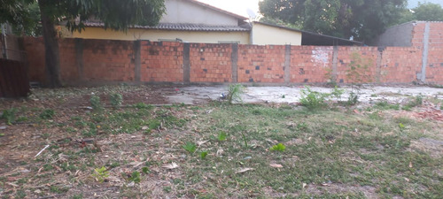 Terreno De 30 X 10,60 M Murado No Bairro Dom Bosco, Corumbá-ms