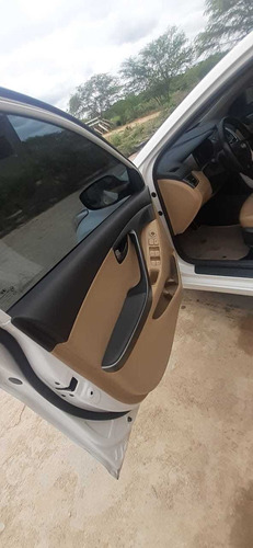 Hyundai Elantra 2013 1.8 16v Gls Aut. 4p