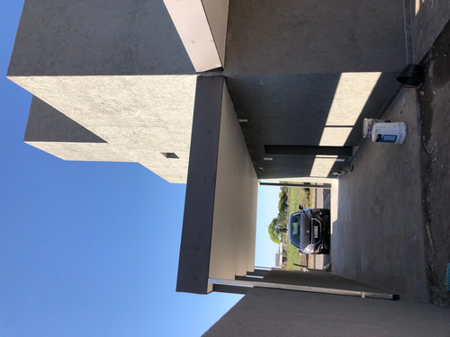 Imagen 10 de 19 de Docta Casa En Venta 3dormitorios-250m2
