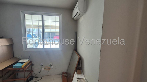 Estefani Salon Vende Casa En Ciudad Roca-lara-25-9282