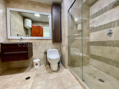 Imagen 20 de 26 de Apartamento En Venta En Lomas Del Sol