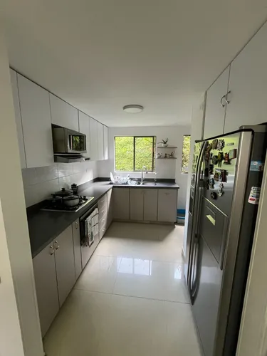 Casa De Dos Niveles En Envigado