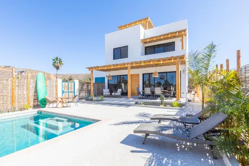 Huerta Hermosa, Casa Mi Amada