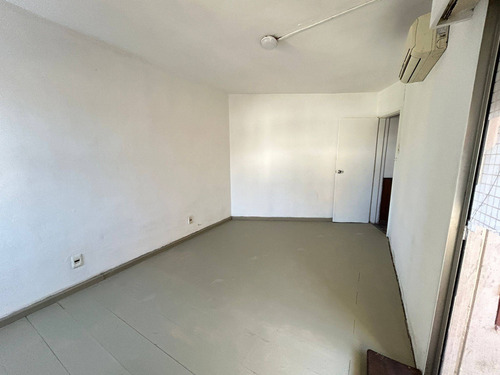 Alquiler De Apartamento En Juan Jacobo Rousseau Con 3 Dormitorios En Unión