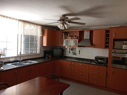 Imagen 11 de 13 de Eloisa Mejia Rentahouse Vende Acasa En La Entrada Naguanagua 22-16099