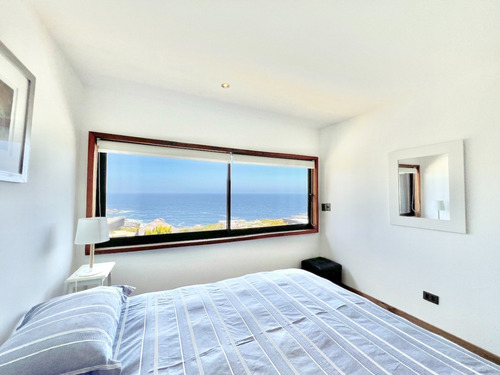 Linda Casa En Venta Con Preciosas Vistas En Zapallar