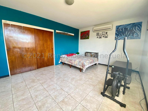 Imagen 24 de 30 de Casa En Venta 21-19467 El Marques