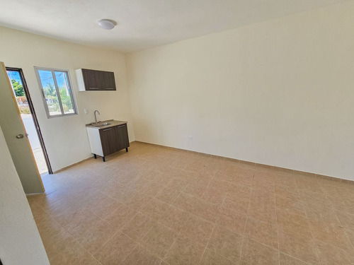 Casa · Baronia Residencial · Av Kabah Con Av Los Tules · 2 Recámaras