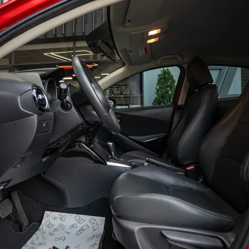 Mazda 2 Touring 1.5 2020