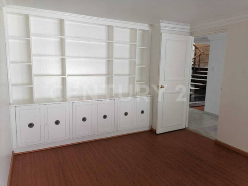 Casa En Venta En Parque San Andrés Coyoacán Cdmx