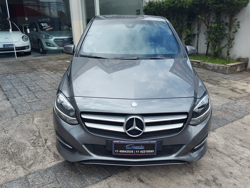 Mercedes-Benz Classe B 1.6 Turbo Flex 5p