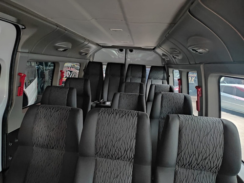 Renault Master Renault Master 2.3 Dci Diesel Minibus Executive 16l L3h2 3p