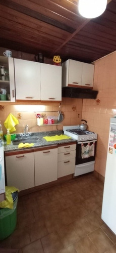 Imagen 4 de 10 de Casa En Venta En Ituzaingo Norte