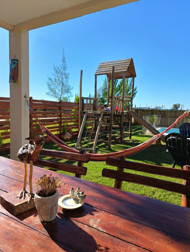 Hermosa Casa En Domselaar Barrio Los Tilos