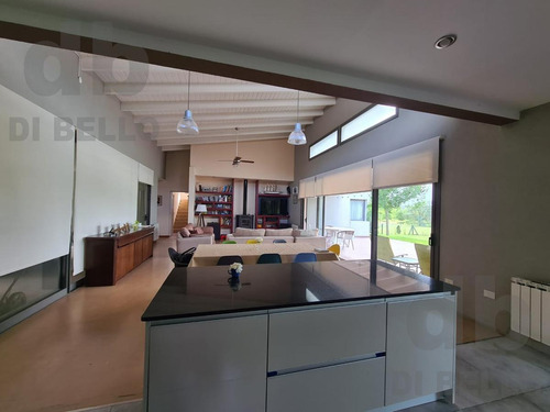 Imagen 5 de 28 de Casa - Chacras De La Reserva