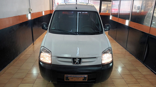 Peugeot Partner 1.6 Hdi Furgon Confort 92