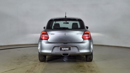 Suzuki Swift 1.2 GLX BTONE