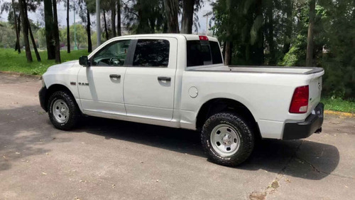 Imagen 9 de 15 de Ram 2500 2016 4p 5.7 2500 Slt Hd Crew Cab 4x4 V8 6at Tra