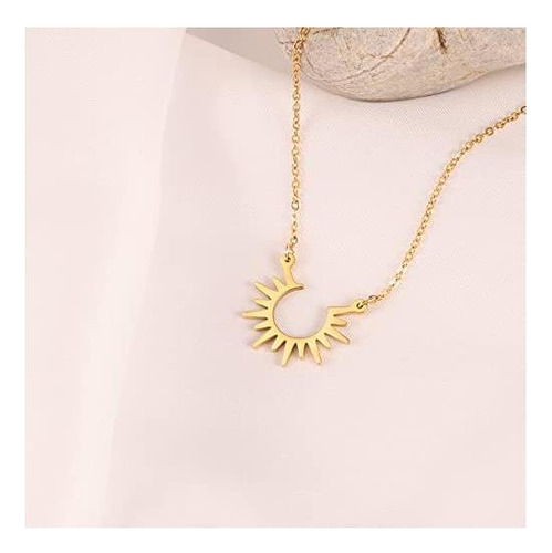 Collar Sol Vriua Mujer 14k Oro Chapado, Diseño Elegante