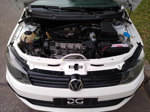 Imagen 11 de 15 de Volkswagen Voyage 1.6 Trenline 101cv 2018