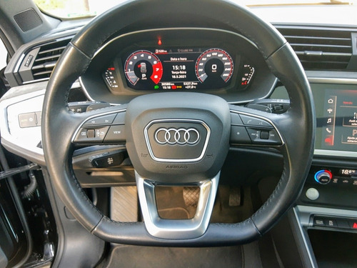 Audi Q3 2020 1.4 Black Tfsi S-tronic 5p