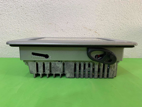 Allen Bradley Panelview Plus 7 2711p-t7c22d9p (Usado)