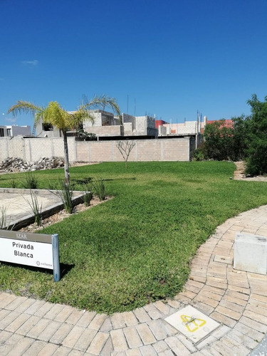 Terreno En Privada Soluna Al Norte Mérida