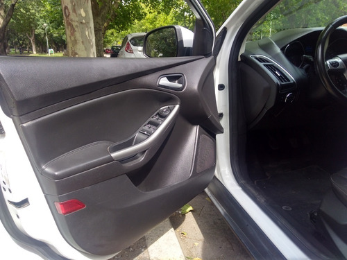 Ford Focus ||| Se Plus 2.0 2014 4 Puertas Cuero