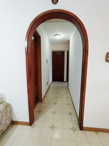 Imagen 17 de 26 de Apartamento En Las Quintas, Naguanagua. Residencia La Paz. Listo Para Firmar