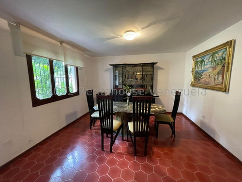 Se Vende Casa En Santa Paula Mls #23-2728