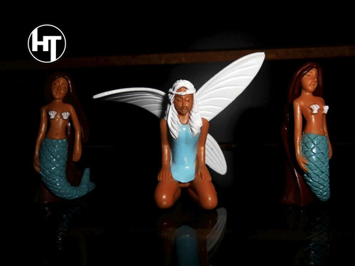 Imagen 3 de 9 de Criaturas Mitologicas, 16 Mini Figuras, De Plastico, 2 Pulga