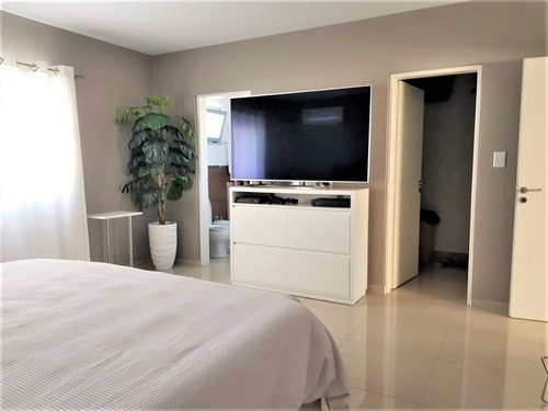 Vendo Calido Hogar De 3 Dor. En Manantiales-solares!!! Cocina De Tus Sueños!