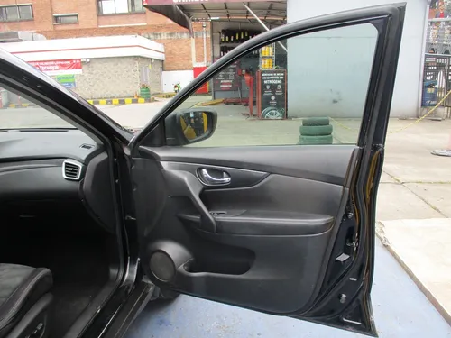 Nissan X-trail 4x2 2500cc At Aa