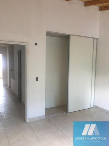 Imagen 16 de 24 de Venta Triplex, Muñiz